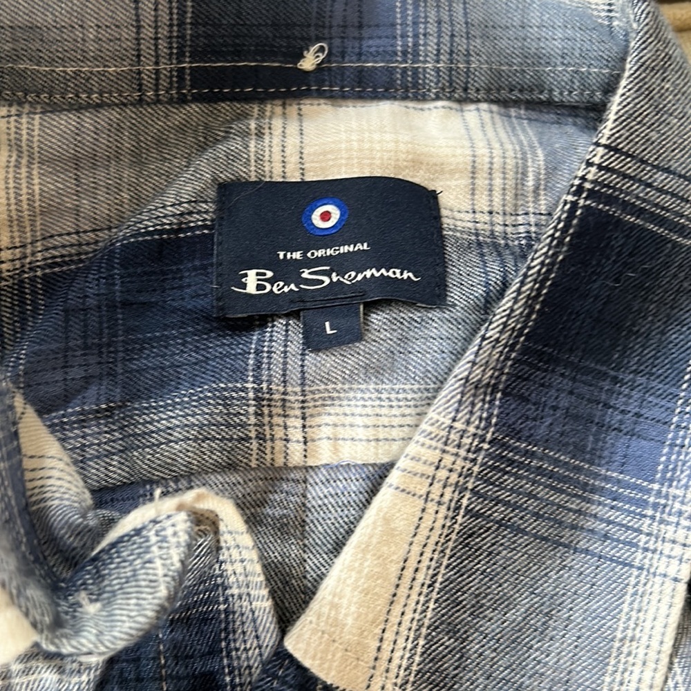 Flannel - Picture 3 of 3